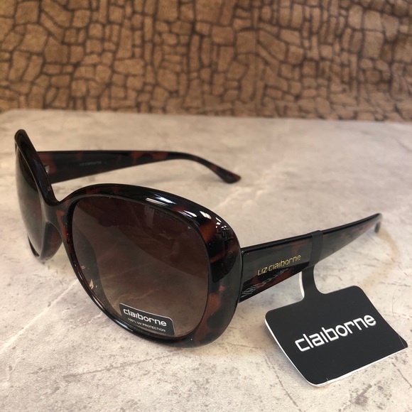 Liz Claiborne womens designer sunglasses. NWT - Picture 3 of 6